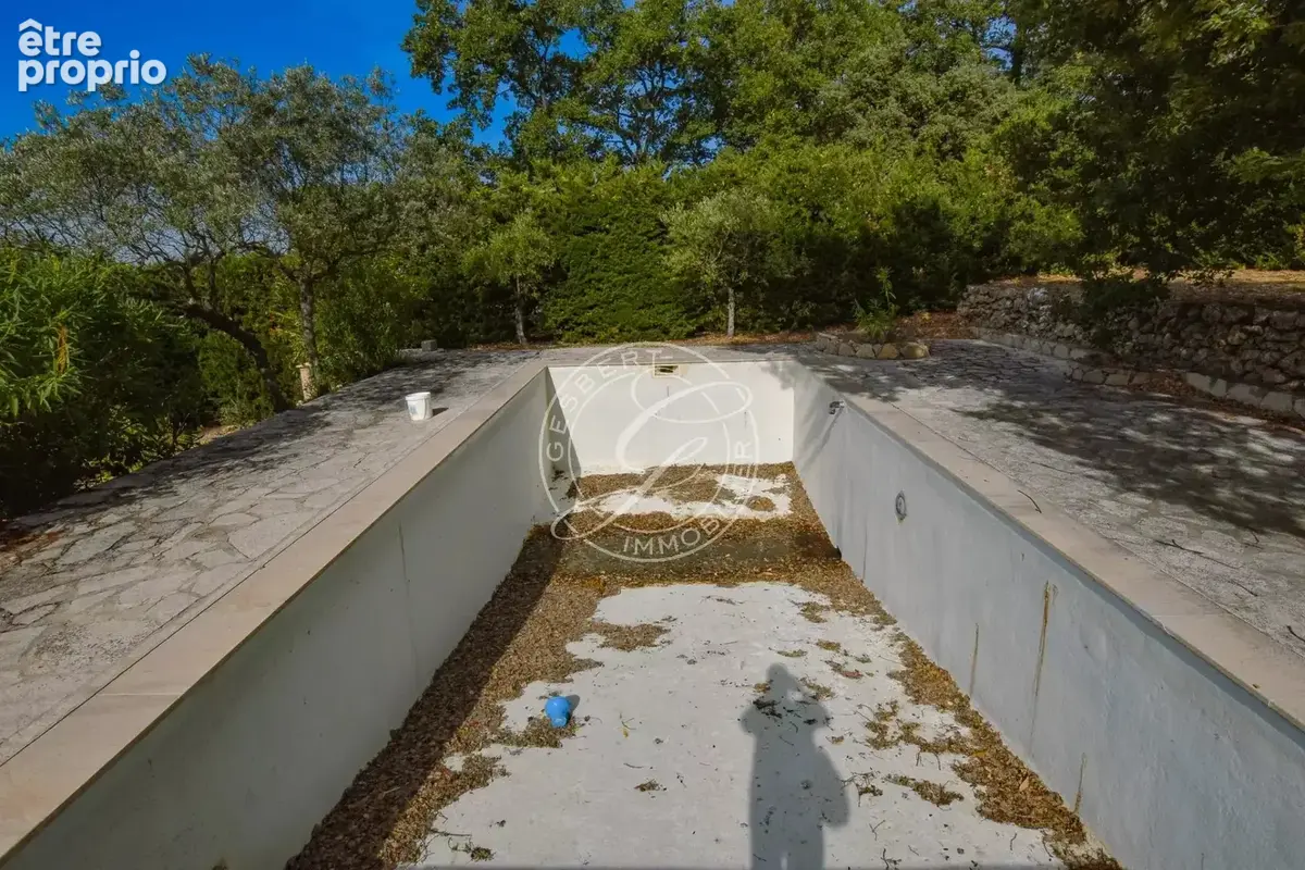 FLAYOSC - Mas Provençal avec piscine et cave, proche village - photo 16
