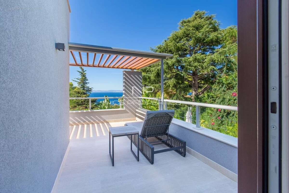Maison à SAINT-JEAN-CAP-FERRAT