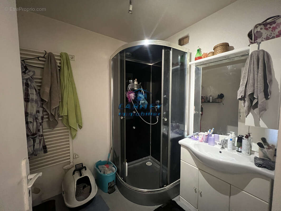 Appartement à FONTAINE-LES-LUXEUIL