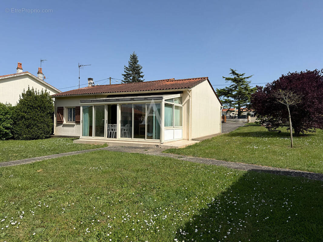 Maison à ANGLES