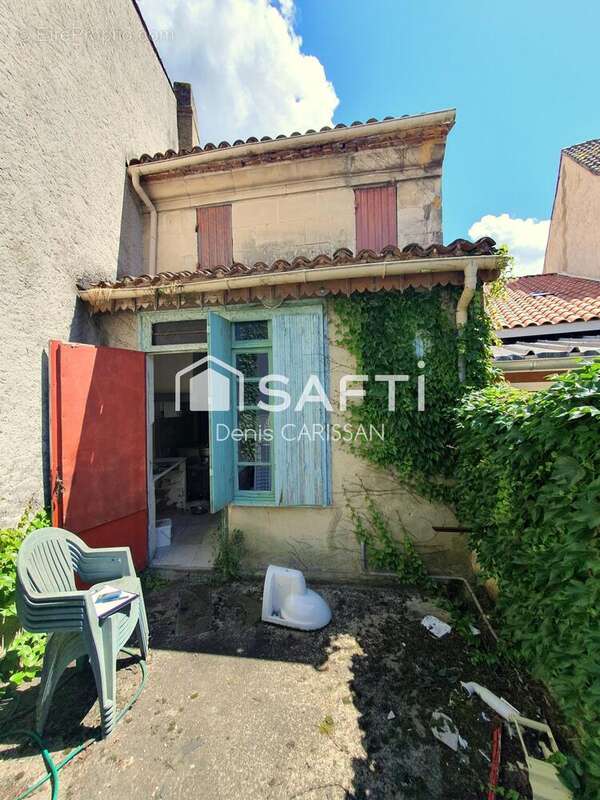 Appartement 200 m² à Bergerac  - photo 2