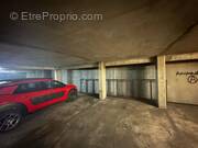 Parking à PARIS-19E