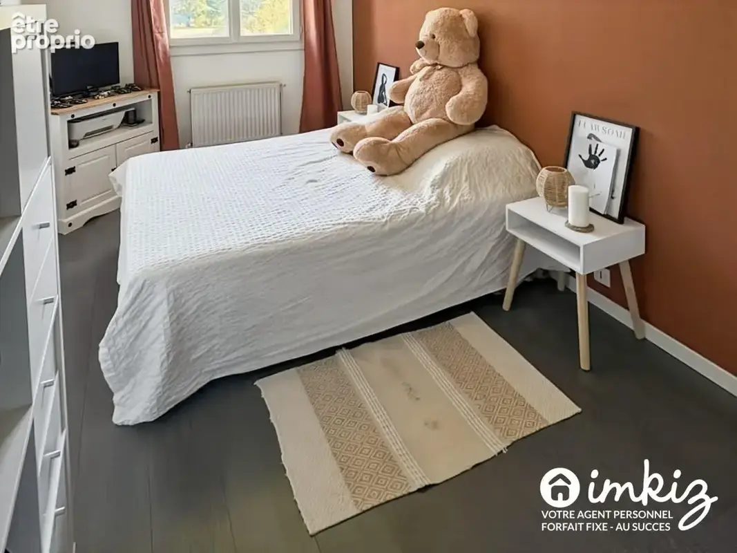 T4 rénové de 86 m² – Dernier étage – Balcon - photo 6