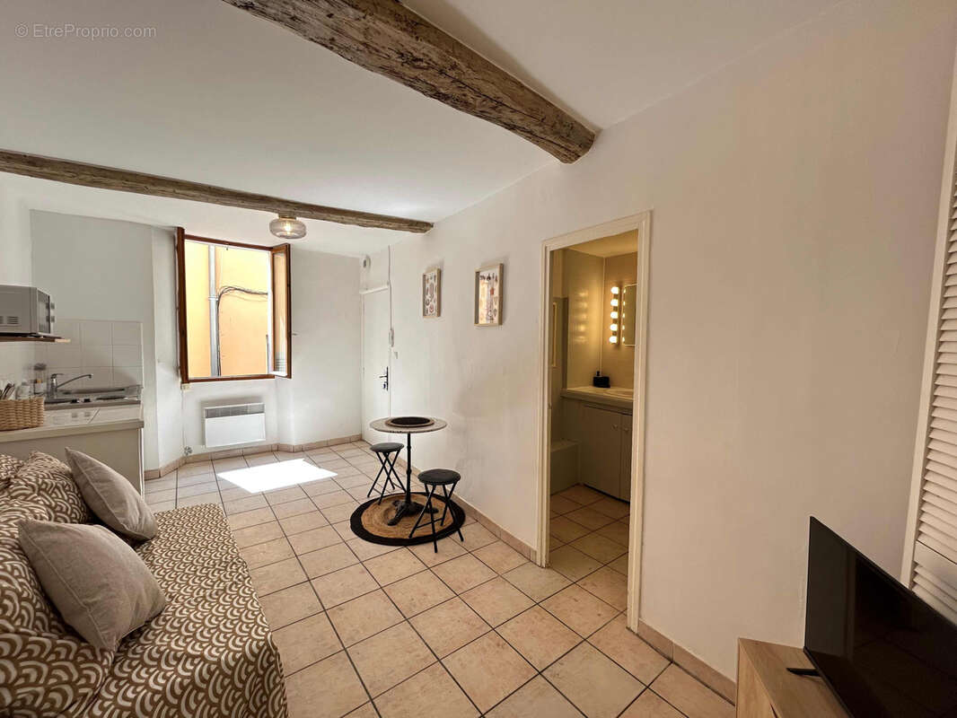 Appartement à HYERES