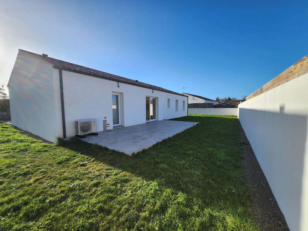 Maison à NOTRE-DAME-DE-RIEZ