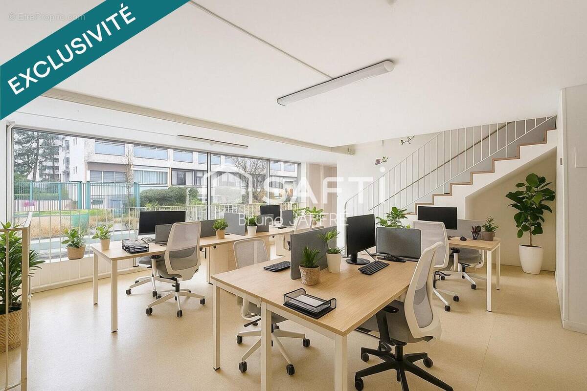 Photo 1 - Commerce à PARIS-15E