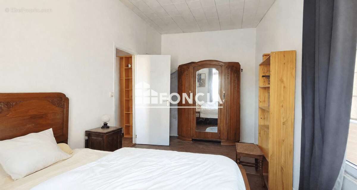 À VENDRE – CHÂTEAU-THIERRY – T3 de 61,70 m² à rénover – Hyper-centre - photo 5