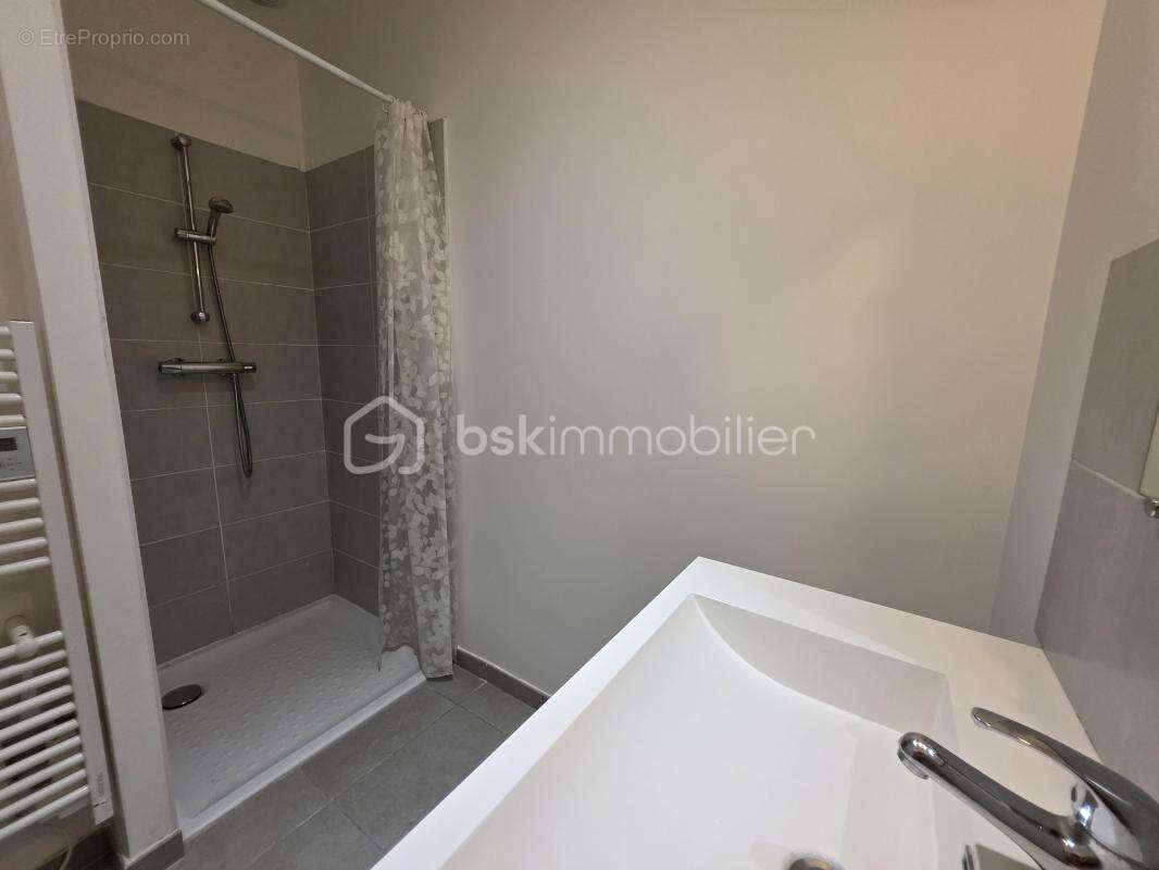 Maison à CHATTE
