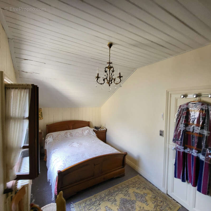 Maison de bourg en pierres - photo 9