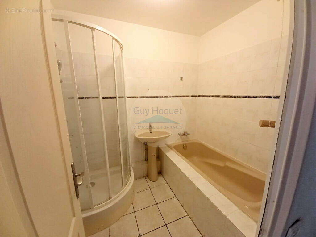 Appartement à SAINTE-FOY-LES-LYON