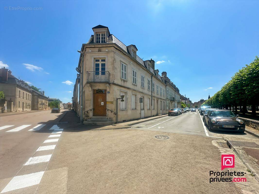 Appartement à AVALLON