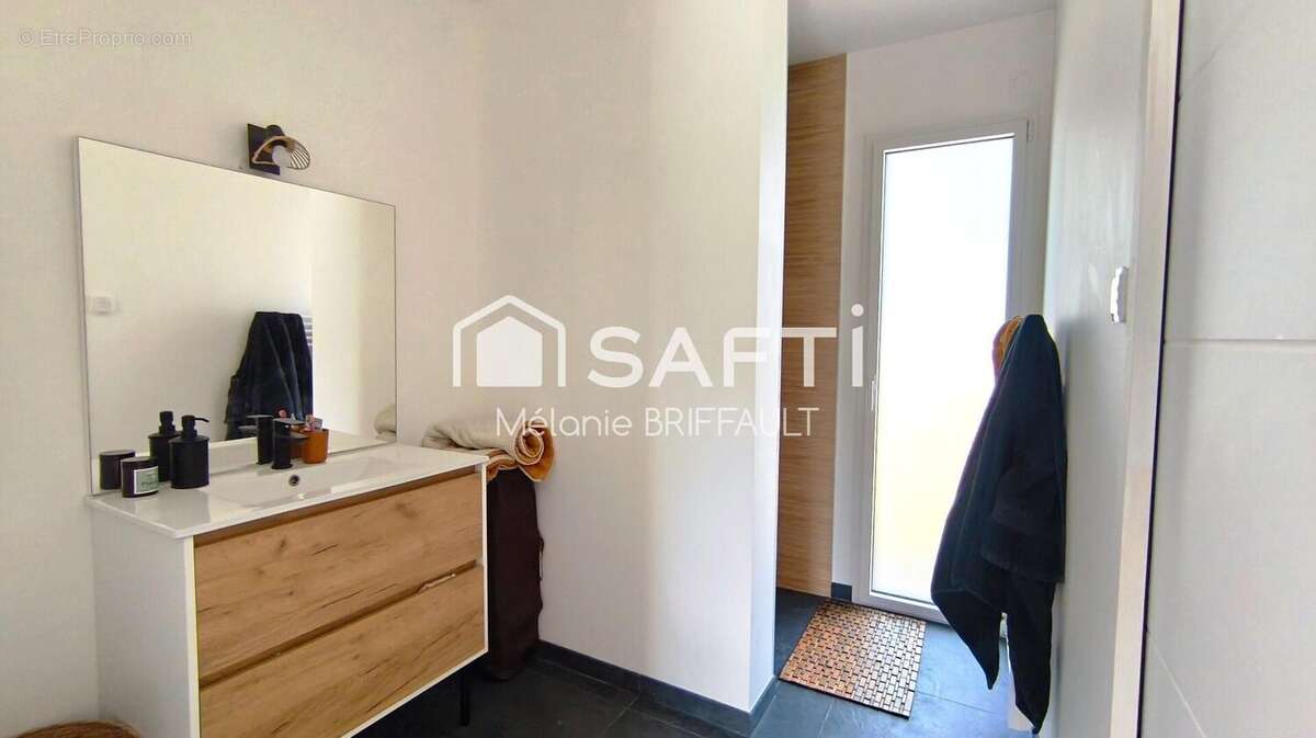 Maison 105 m² à Talmont-Saint-Hilaire  - photo 8