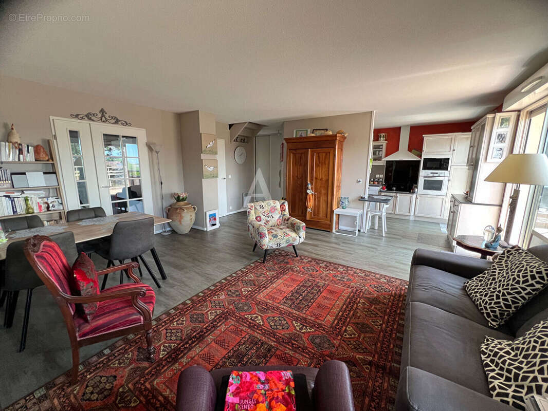 Appartement à BILLERE