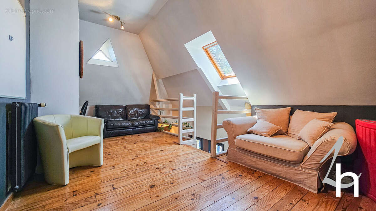 Maison à SAINT-CONTEST