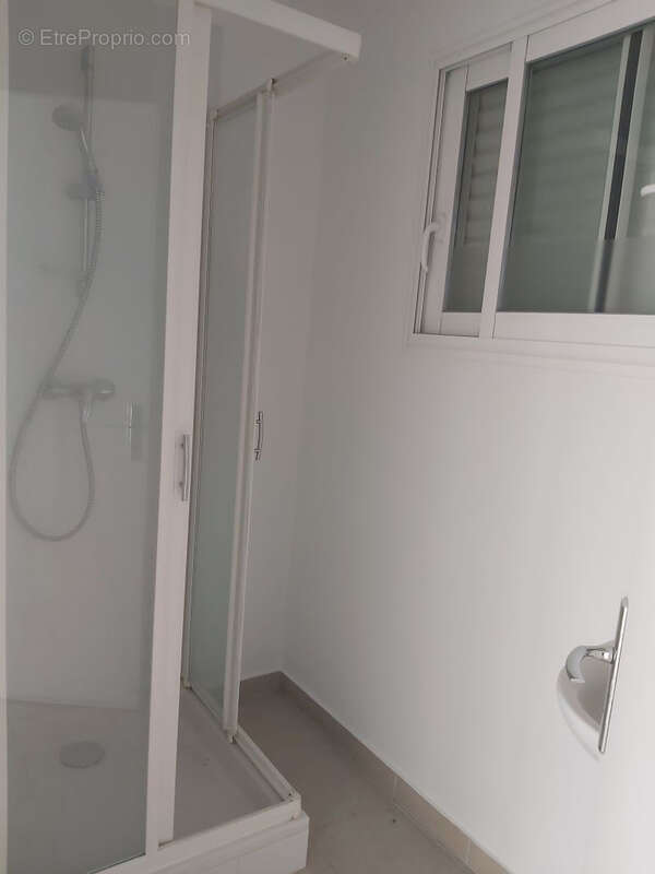 Commerce à DREFFEAC