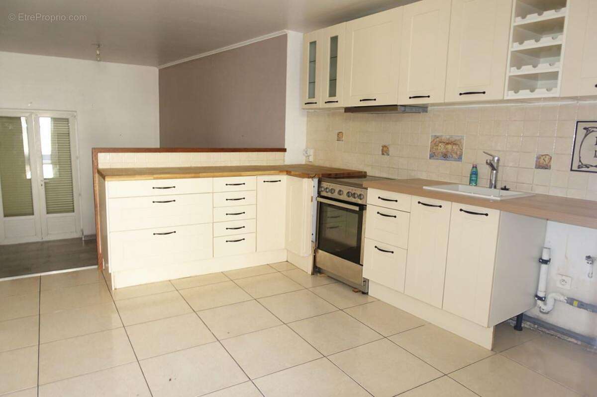 Maison à SAINT-PAUL-ET-VALMALLE