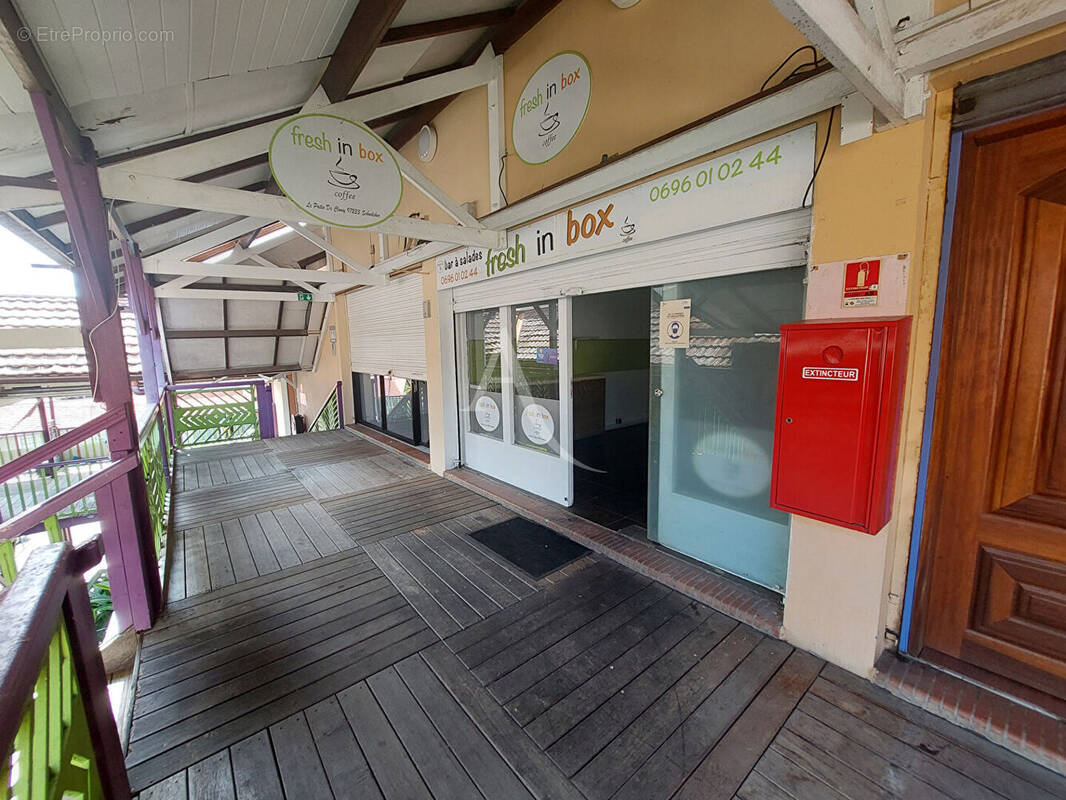 Commerce à SCHOELCHER