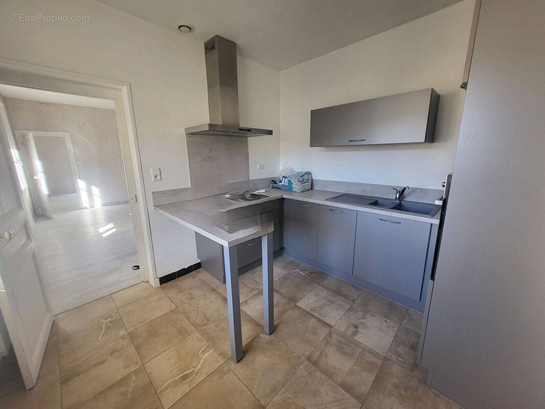 Appartement à MONTCEAU-LES-MINES