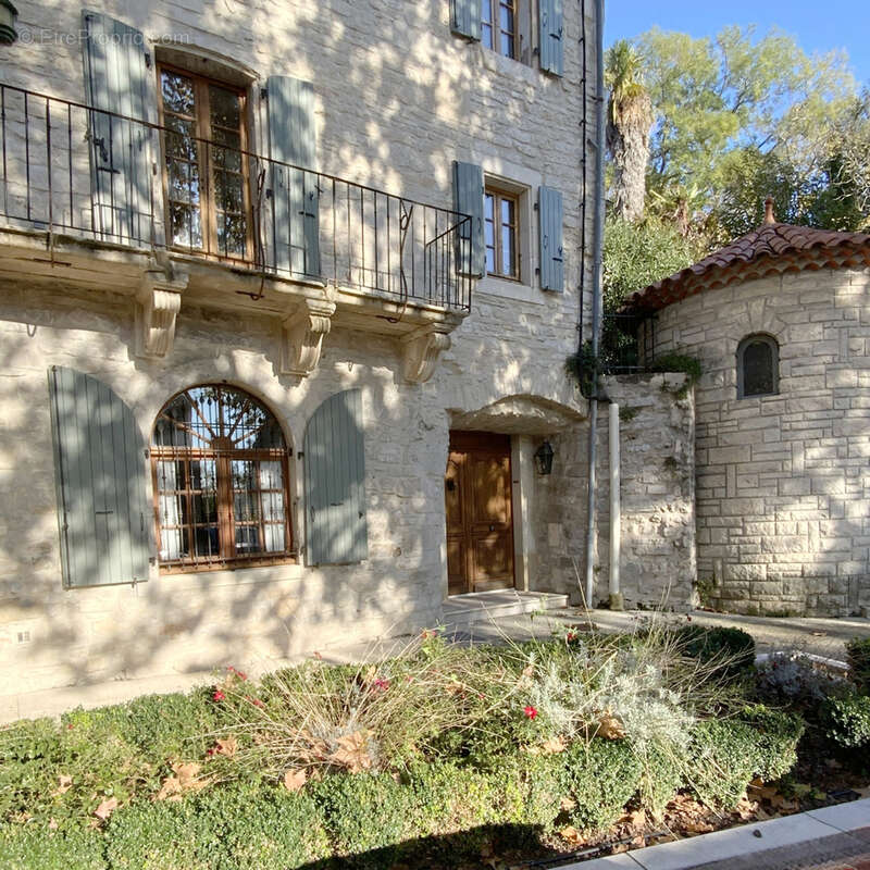 Maison à UZES