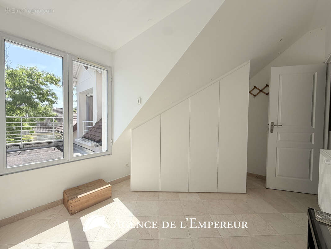 Maison à RUEIL-MALMAISON