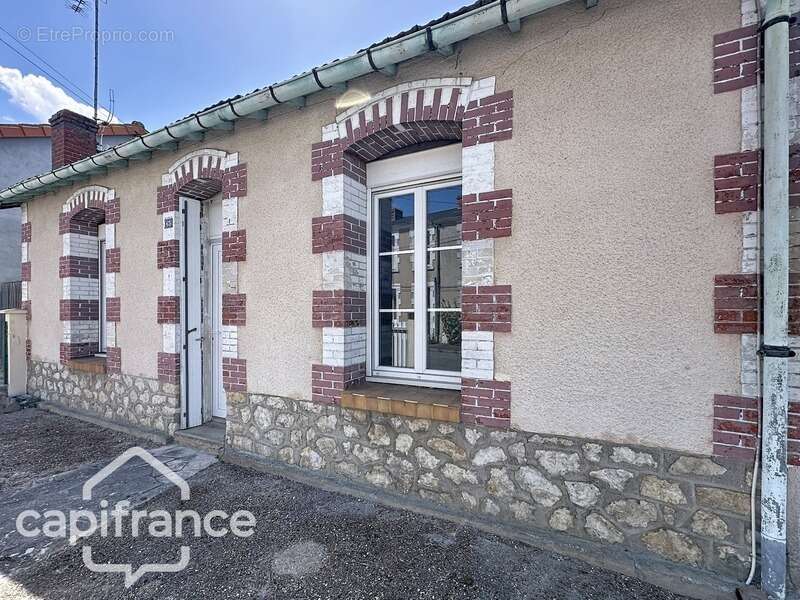 Maison à THOUARS
