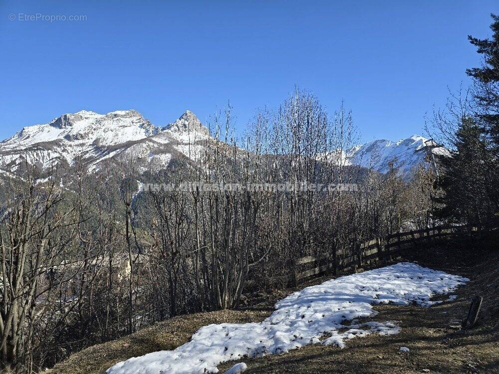 Terrain à SAINT-PONS