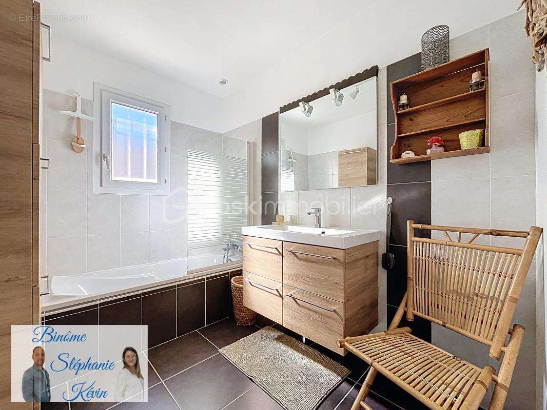 Maison à COURNONSEC