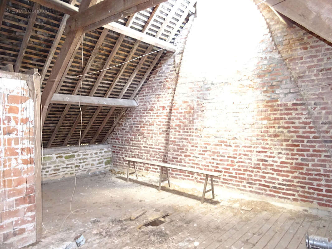 Maison à LE FRESNE-PORET