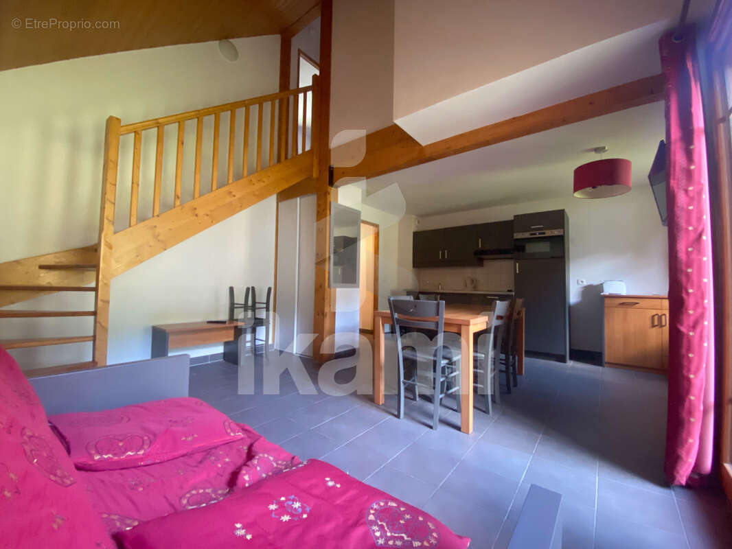 Appartement à SAINT-COLOMBAN-DES-VILLARDS