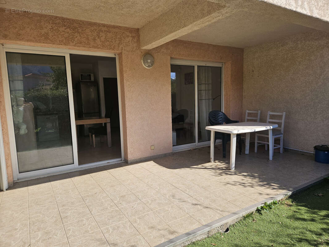 Appartement à SANTA-MARIA-POGGIO