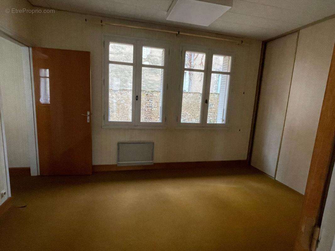 Maison à COUTURE-SUR-LOIR