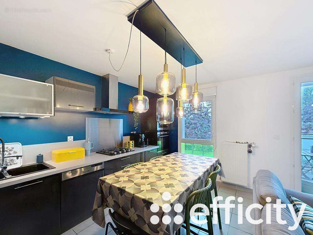 Appartement à SAINT-PRIEST