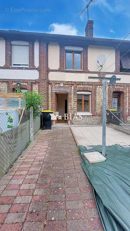 Maison 50 m² à Manneville-Sur-Risle  - photo 2