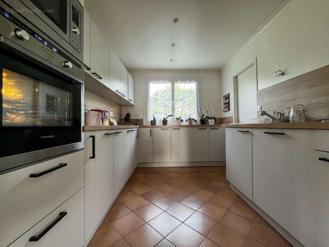 Maison à NOTRE-DAME-DE-GRAVENCHON