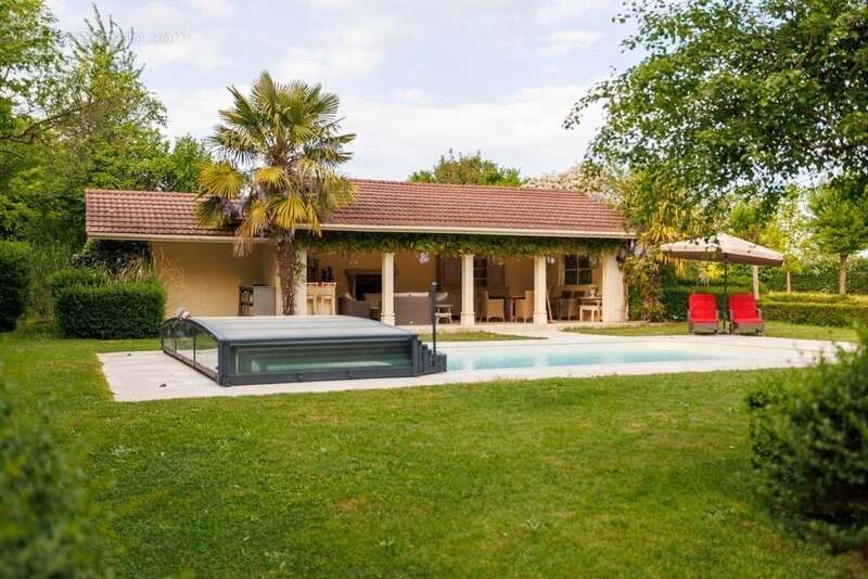 Propriété à vendre 8 pièces, 10 min de Paray Le Monial(71) - photo 3