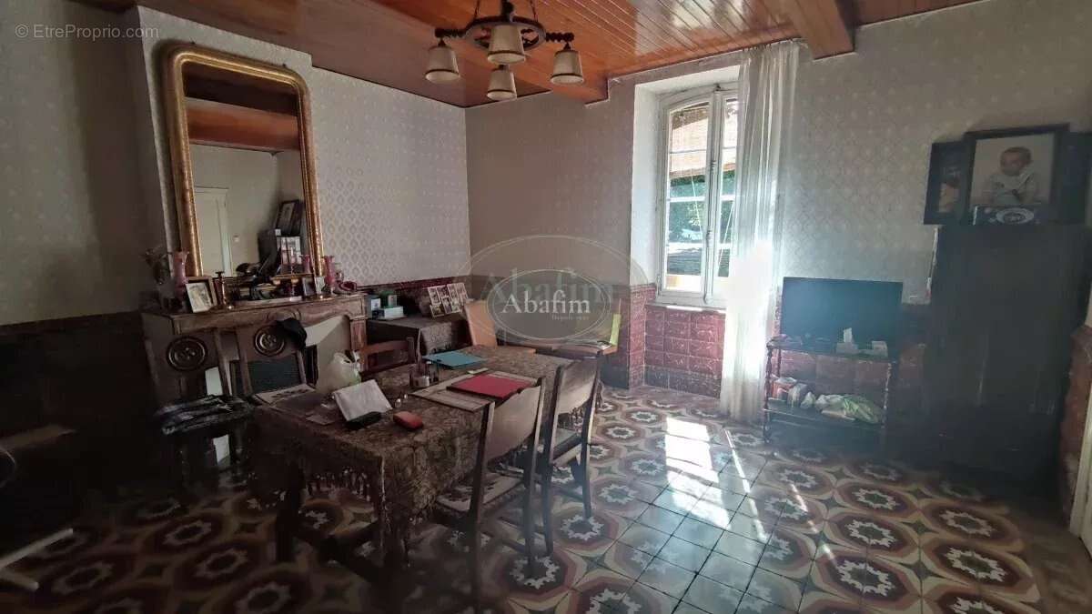 Maison à SAINT-PE-DELBOSC