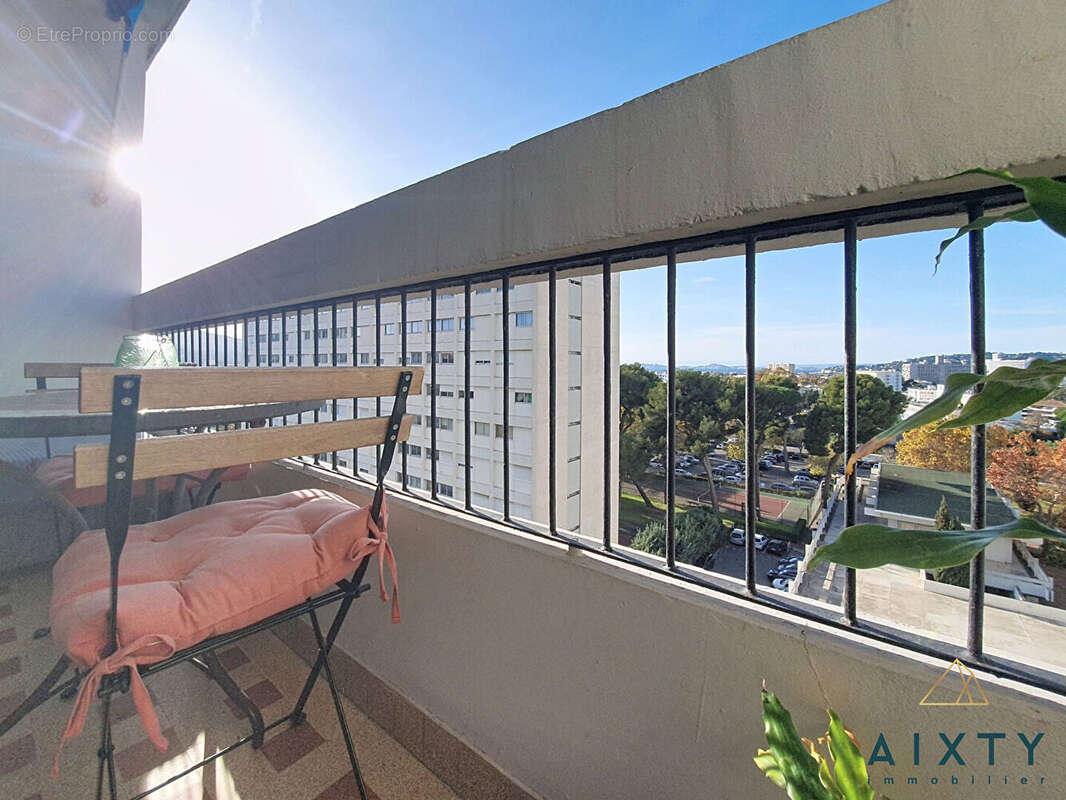 Appartement à MARSEILLE-9E