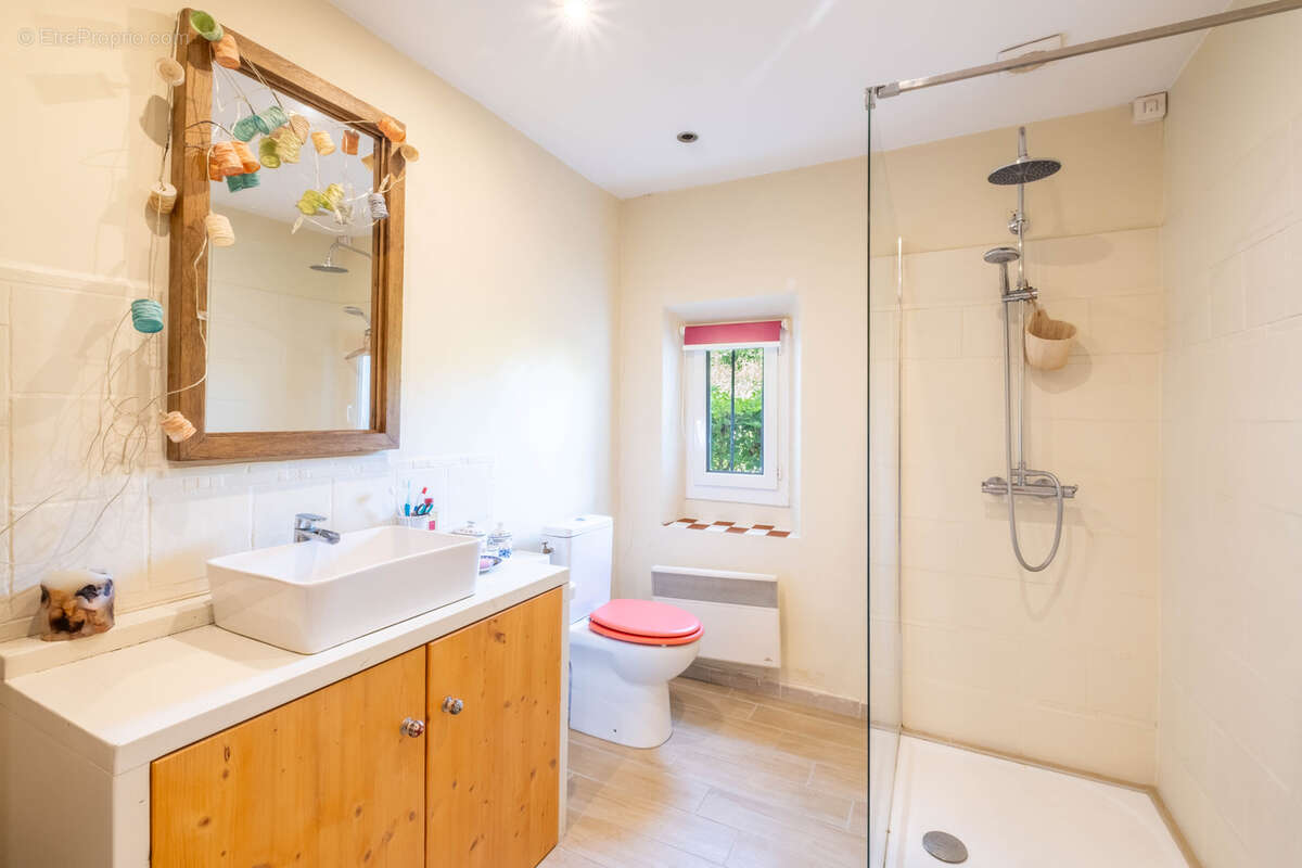 Maison à SAINT-MARCELLIN-LES-VAISON