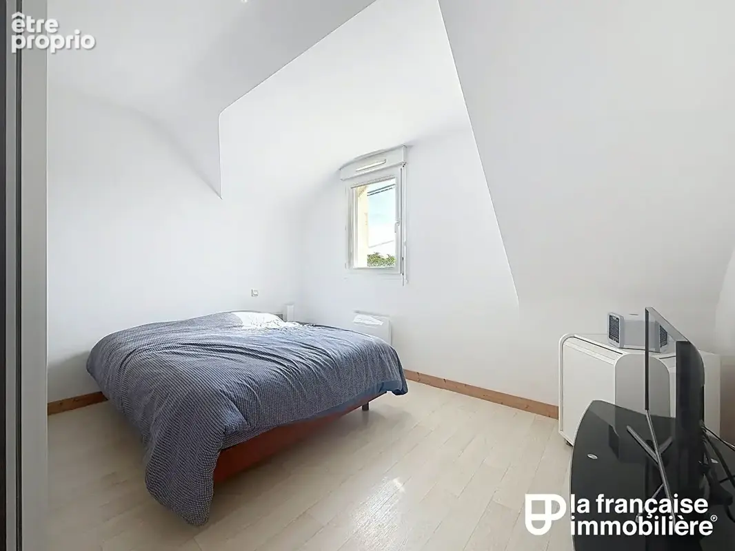 Maison 4 chambres - garage - photo 8