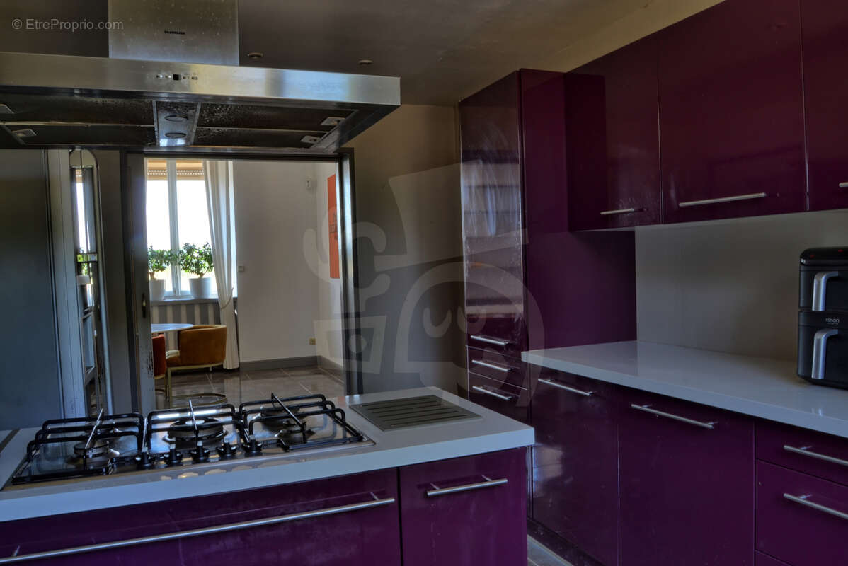 Maison 173m2 avec garage et grande dépendance sur un grand terrain boisé à Prosnes - photo 9