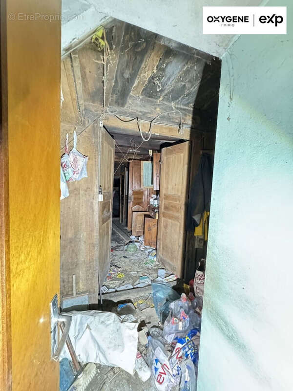 Maison à RIEUTORT-DE-RANDON