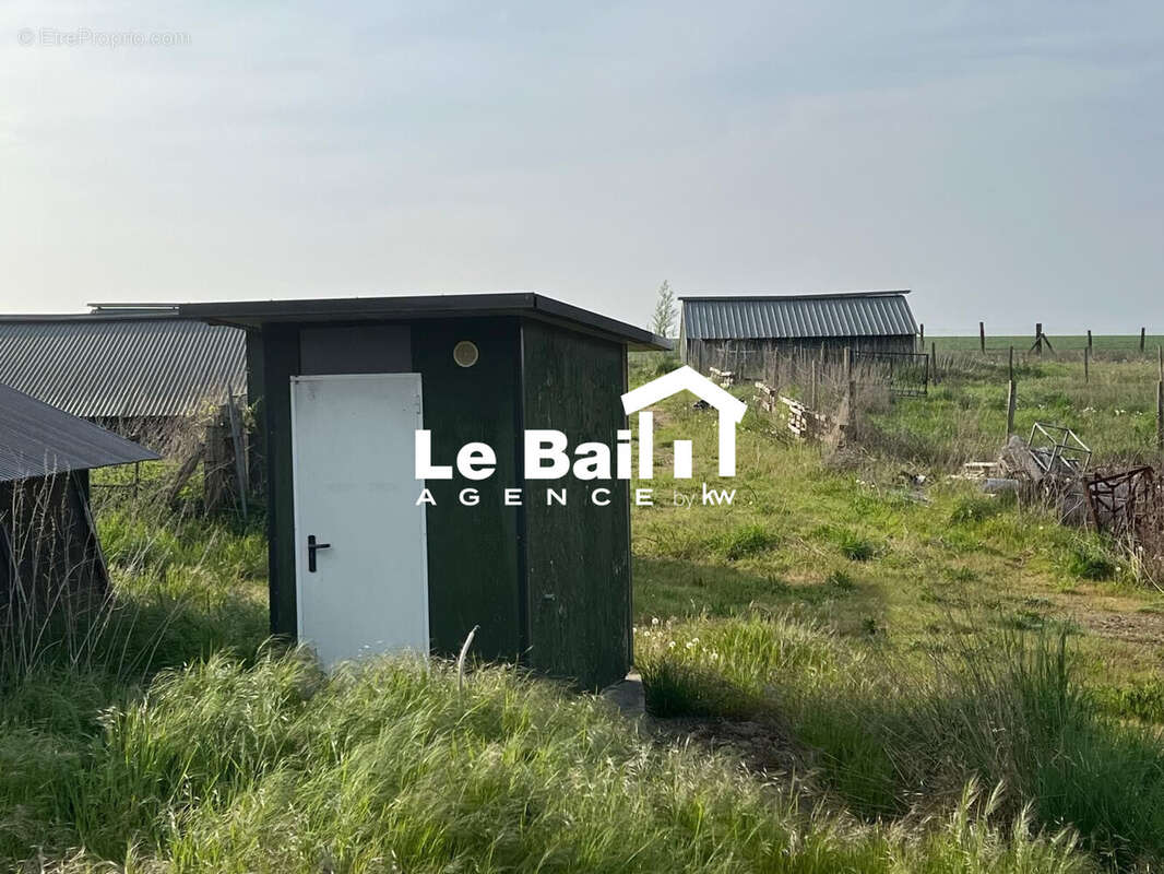 Maison 1300 m² à Auvers-Sur-Oise  - photo 7