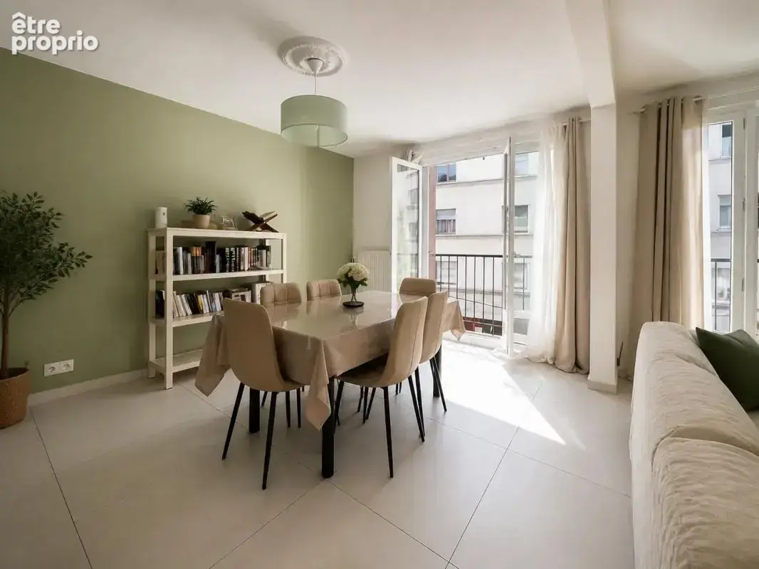 Appartement de 3 pièces de 84 m² à Saint-Étienne - photo 3