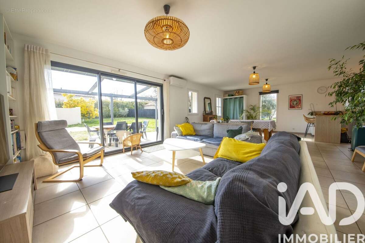 Photo 7 - Maison à PERNES-LES-FONTAINES