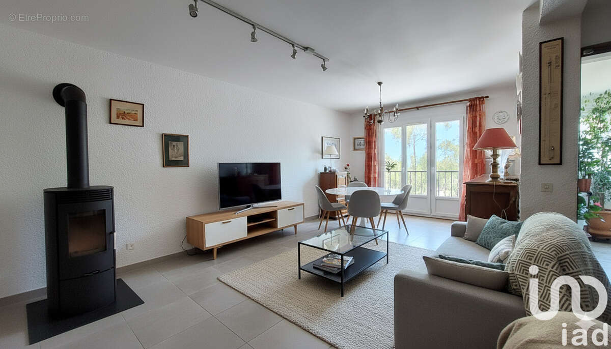 Photo 7 - Maison à SOLLIES-VILLE