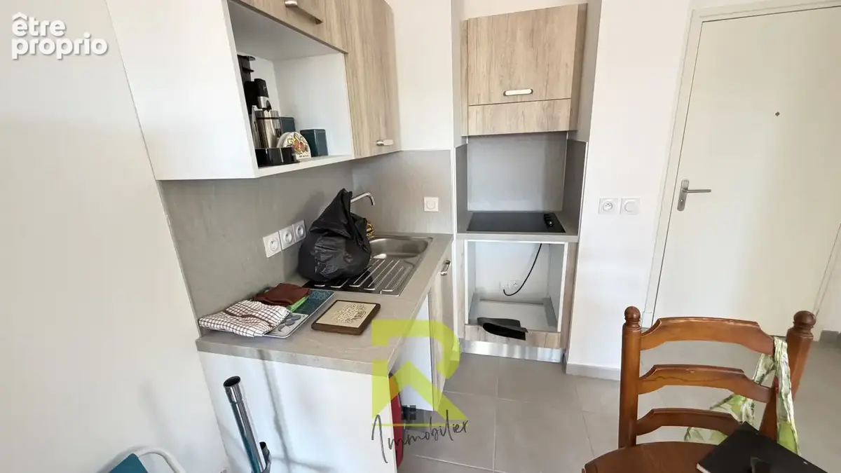 Agde   Une pépite : T2 avec ascenseur, terrasse et parking couvert sécurisé - photo 5