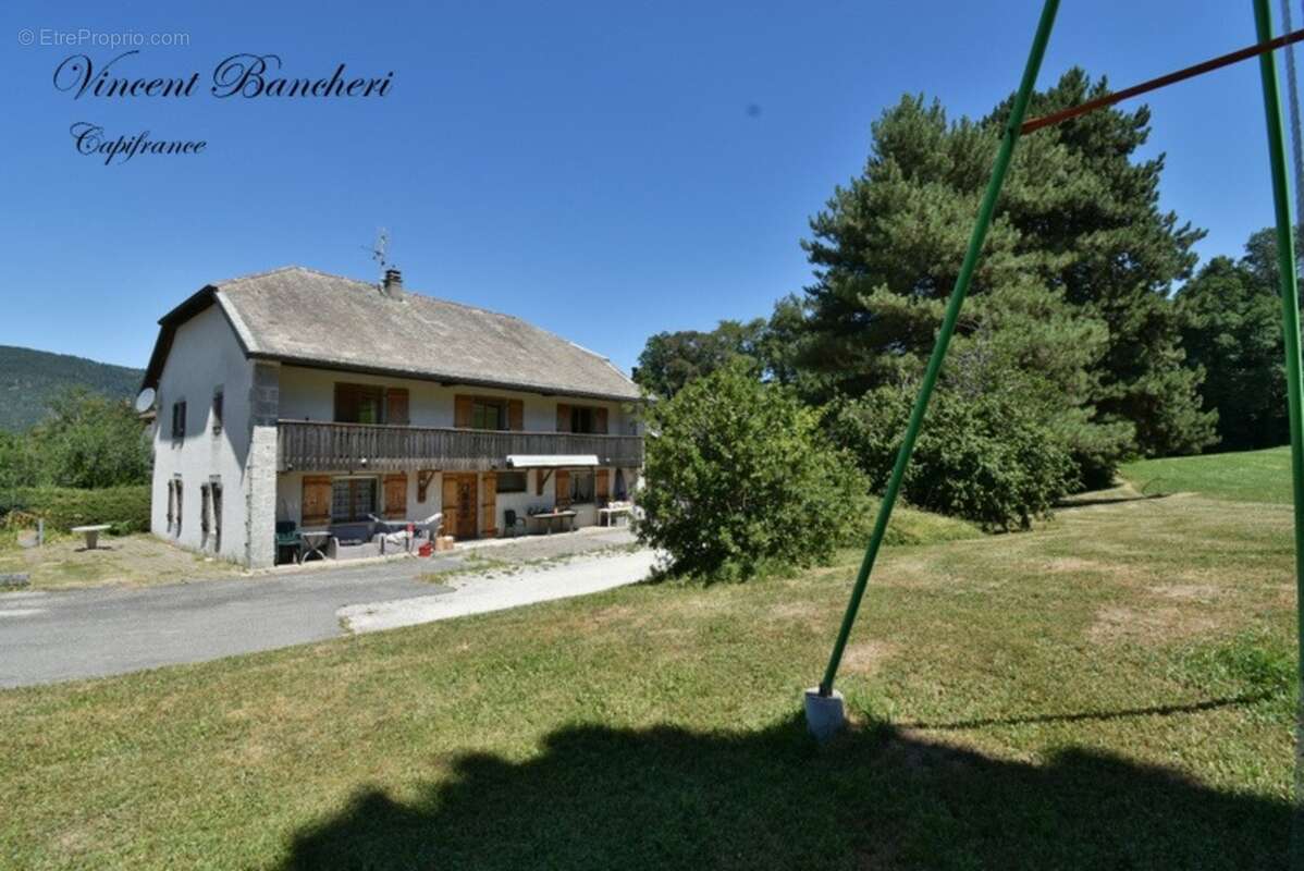Ferme de caractère T6 Arbusigny (74930) - photo 2