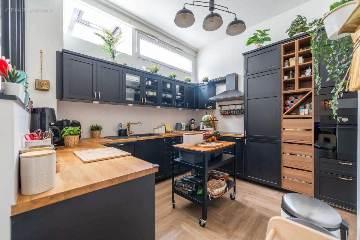 Appartement à SURESNES