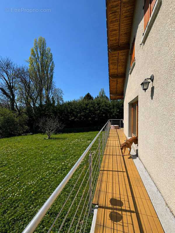 Maison à VALLEIRY