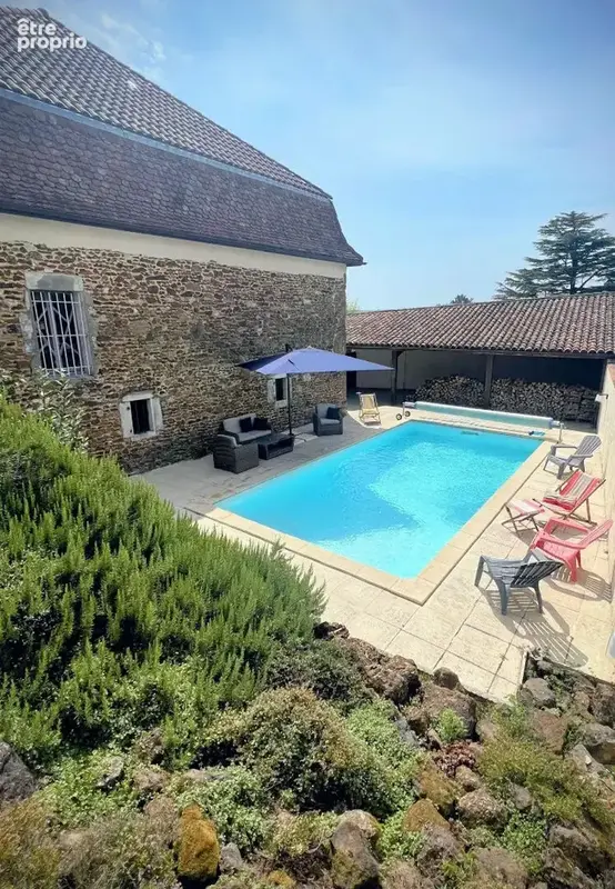 Ensemble immobilier de caractère, avec piscine, gîte et dépendance TILH - photo 13